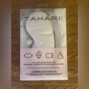 NWT Travel Set White Satin 4 Piece Mask, Hair Towel, Pillow Case, Pouch …